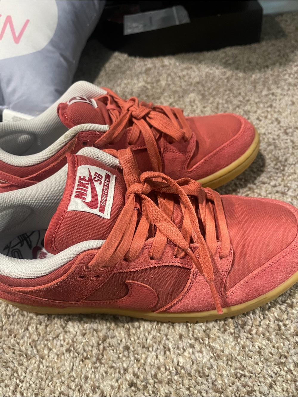 Nike Kids Suede Low-Top Sneakers in Coral and Gum - Picture 6 of 6